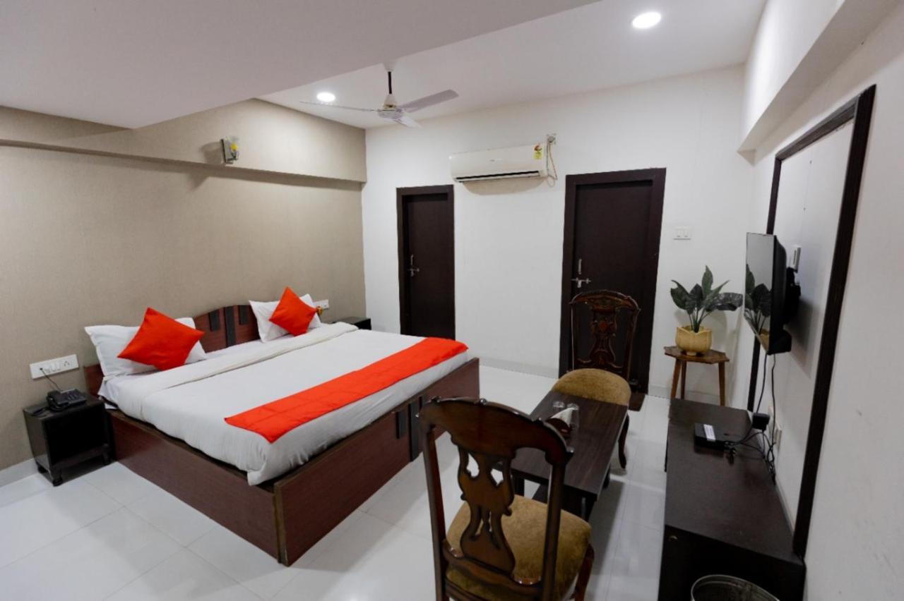 Hotel Deendayal Korba Extérieur photo